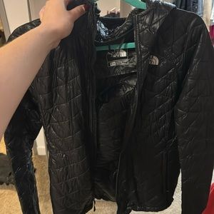 North face women’s black thermoball jacket